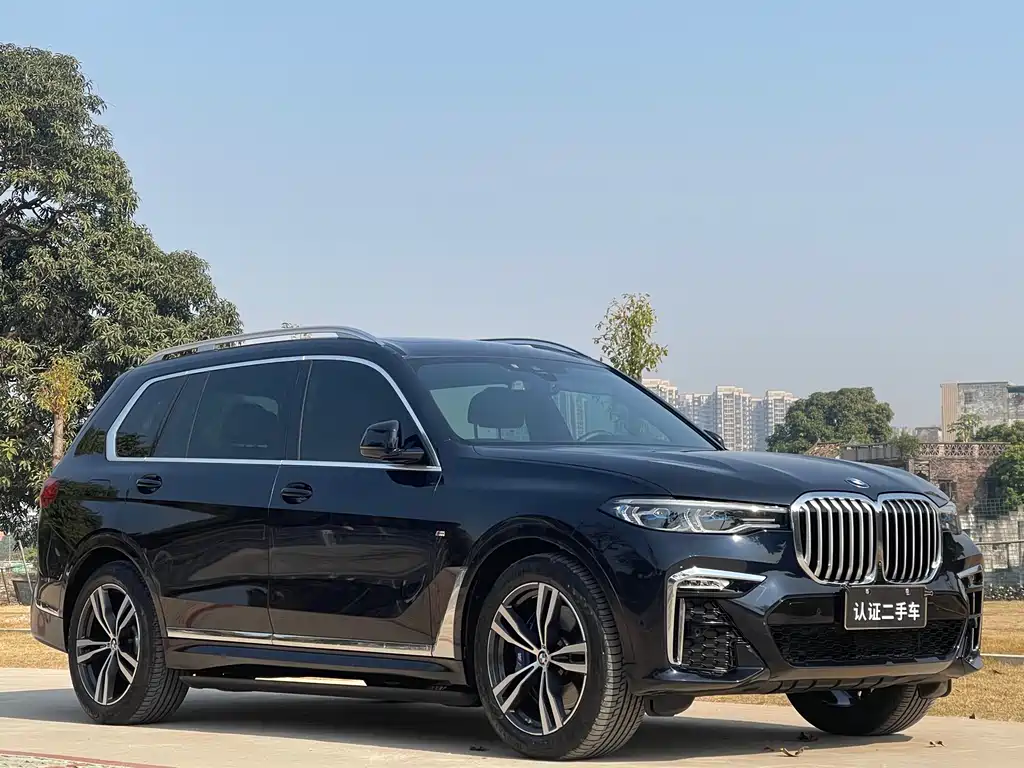 BMW X7 2022 xDrive40i Executive M Sport Package