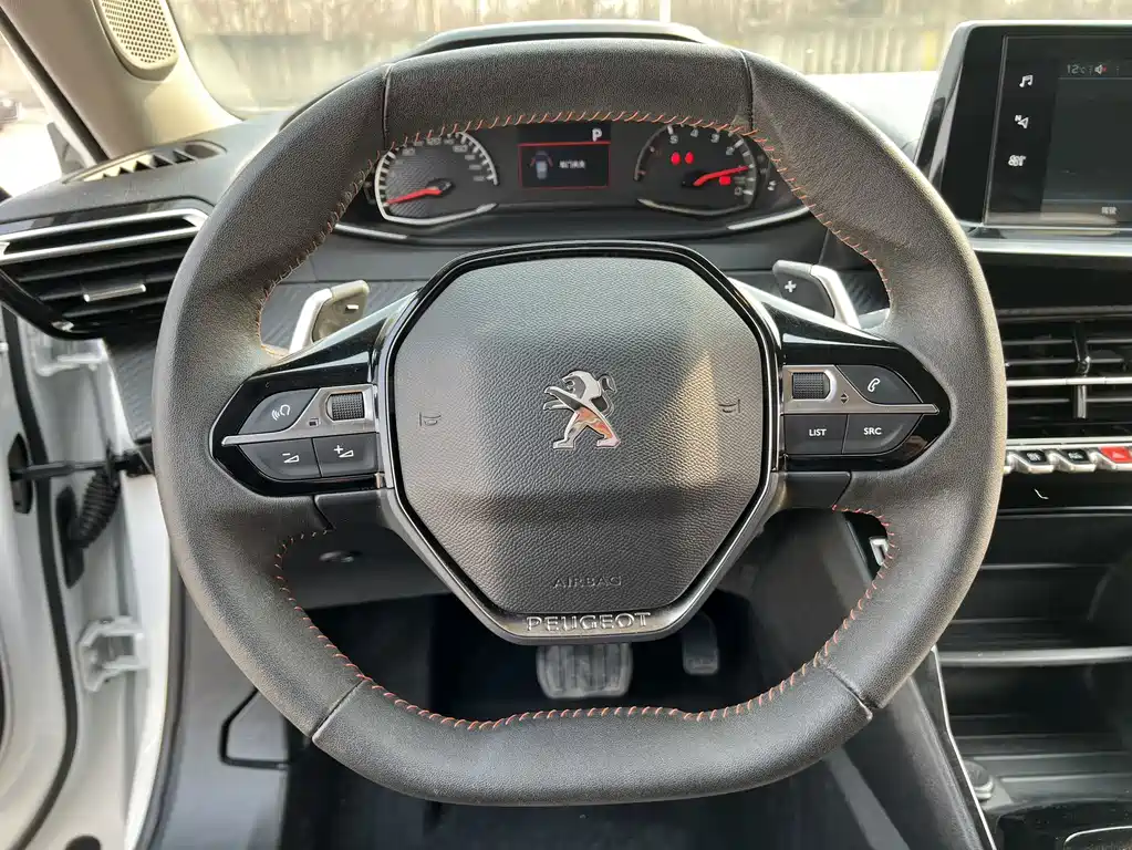 Peugeot 2008 2022 230THP THE ONE