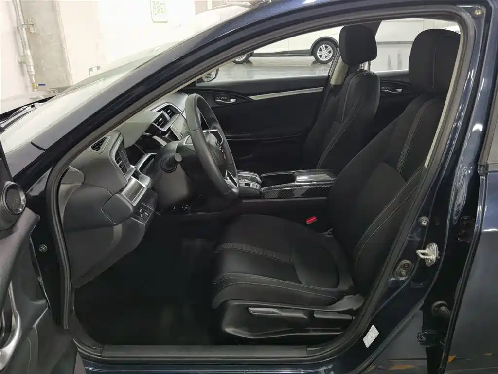 Civic 2019 220TURBO CVT Sport Edition China VI