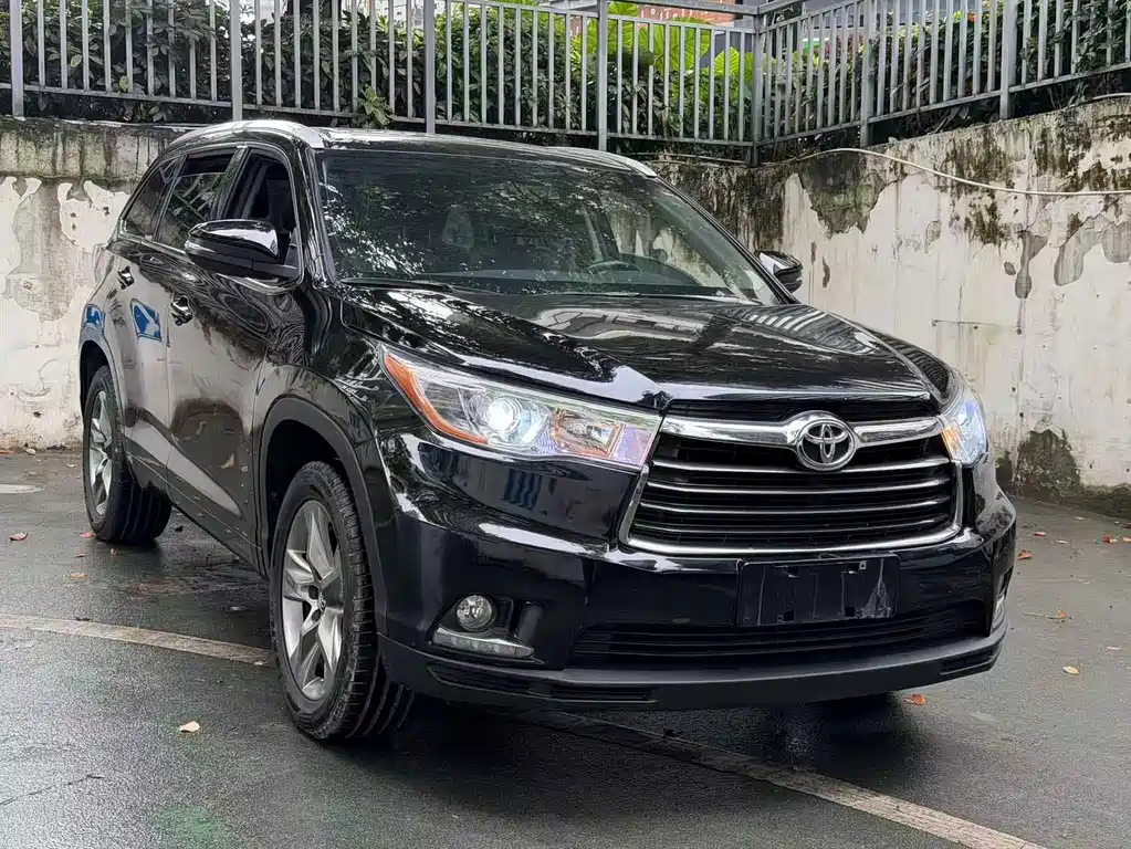 Toyota Highlander 2015 2.0T 2WD Luxury Edition 7-Seater