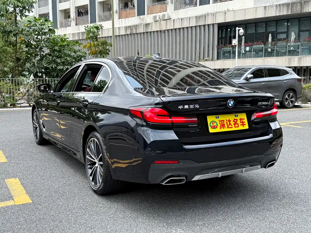 BMW 5 Series 2022 Facelift 530Li Leading Edition M Sport Package - фото 18