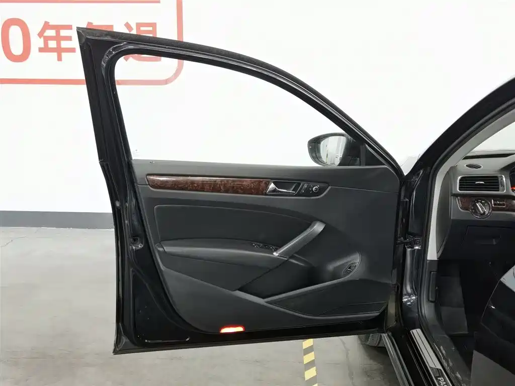 Passat 2011 1.8TSI DSG Yuzun Edition