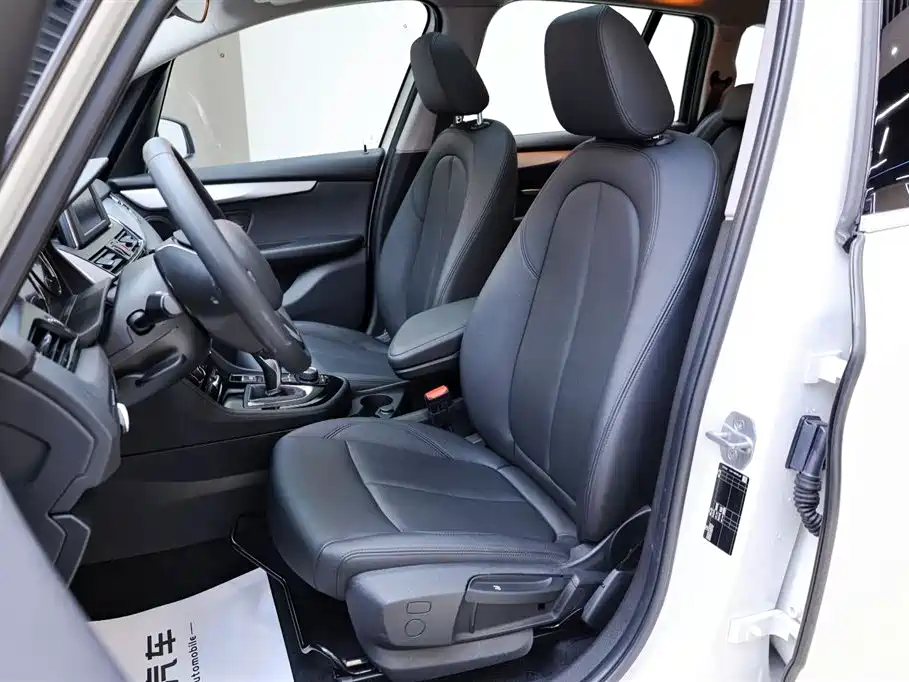 BMW 2 Series Gran Tourer 2019 220i Leading Edition