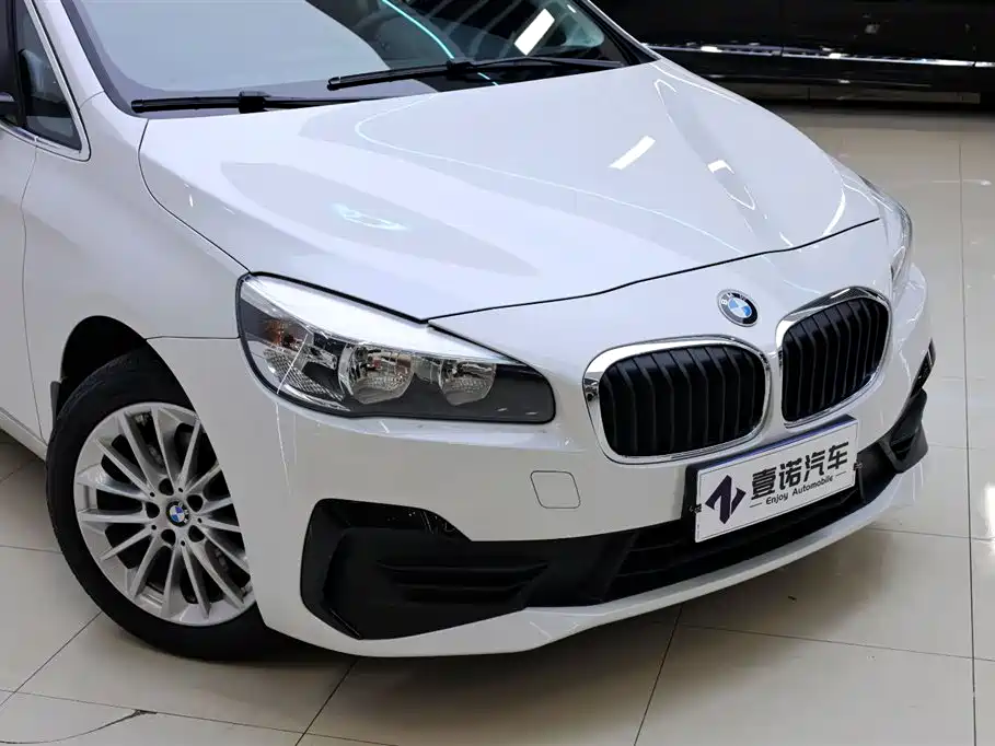 BMW 2 Series Gran Tourer 2019 220i Leading Edition