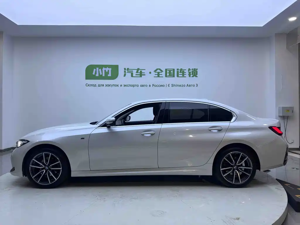 BMW 3 Series 2023 320Li M Sport Package - фото 8