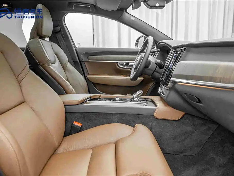 Volvo S90 2024 B5 Inscription