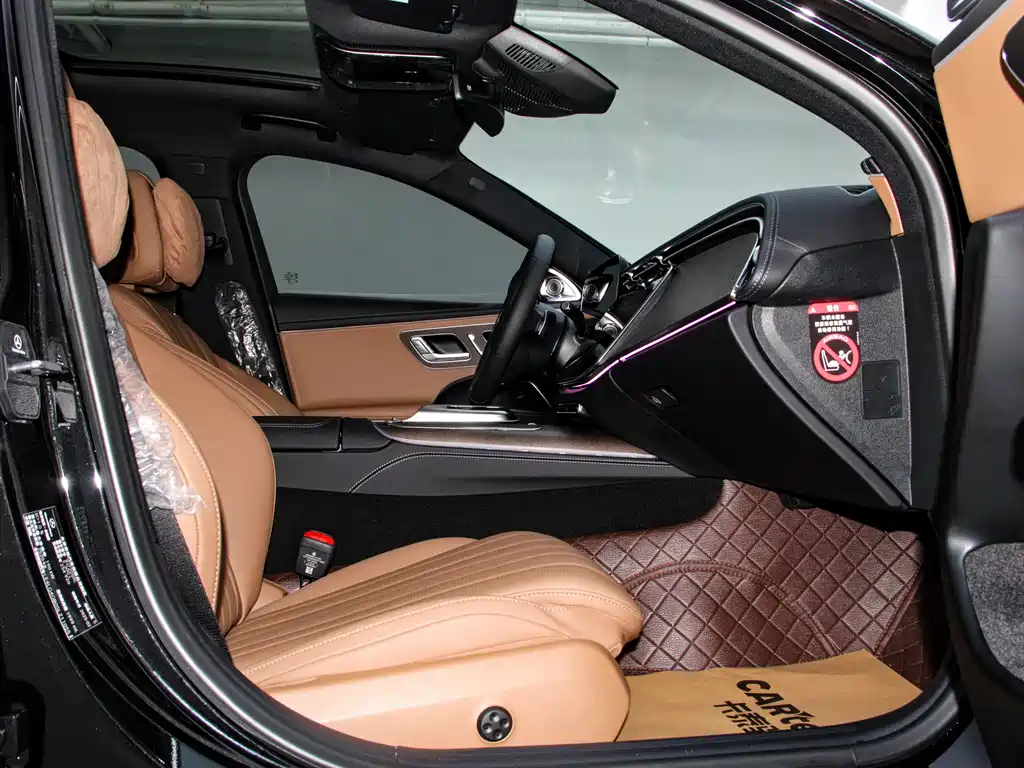 Mercedes-Benz E-Class 2025 E 300 L Fashion
