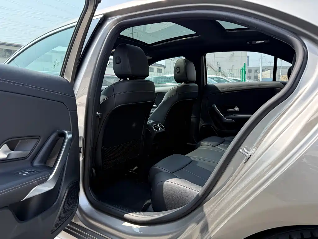 Mercedes-Benz A-Class 2021 A 200 L Sport Sedan Fashion Edition