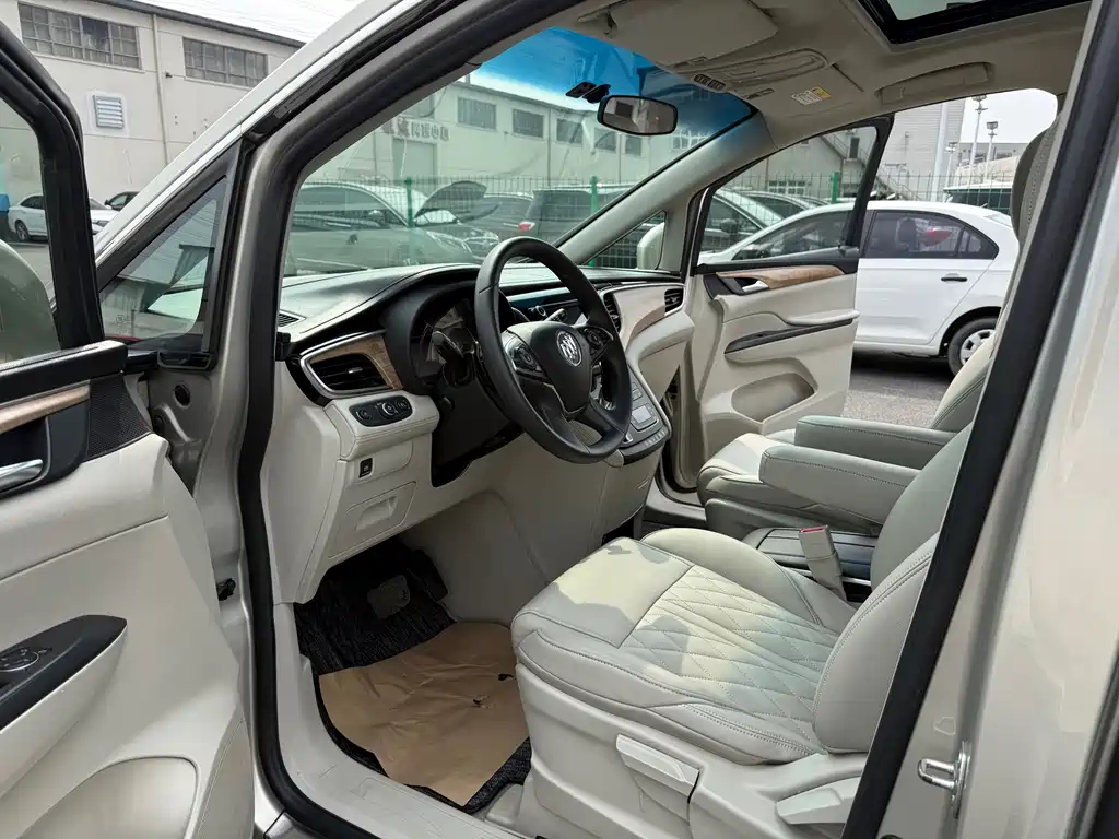 Buick GL8 2018 ES 28T Comfort Edition China VI