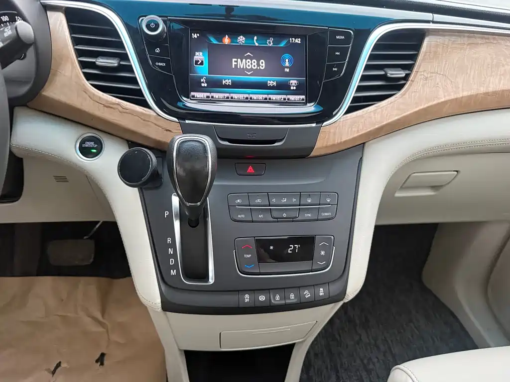 Buick GL8 2018 ES 28T Comfort Edition China VI