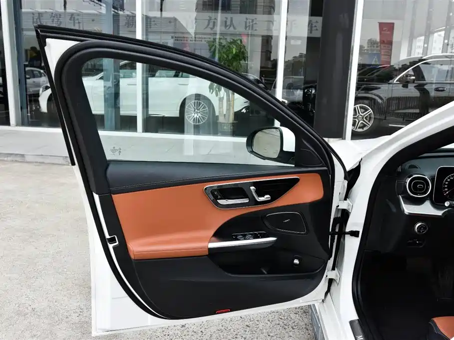 Mercedes-Benz C-Class 2024 C 260 L Sport