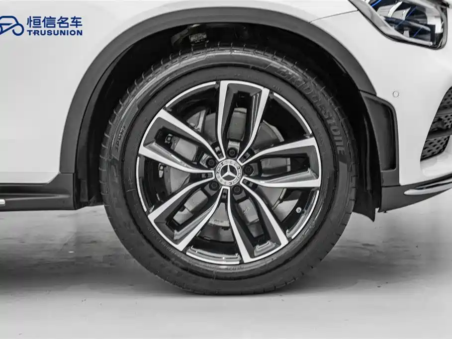 Mercedes-Benz GLC 300 L 4MATIC