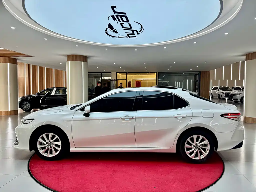 Camry 2023 2.0GVP Leading Edition
