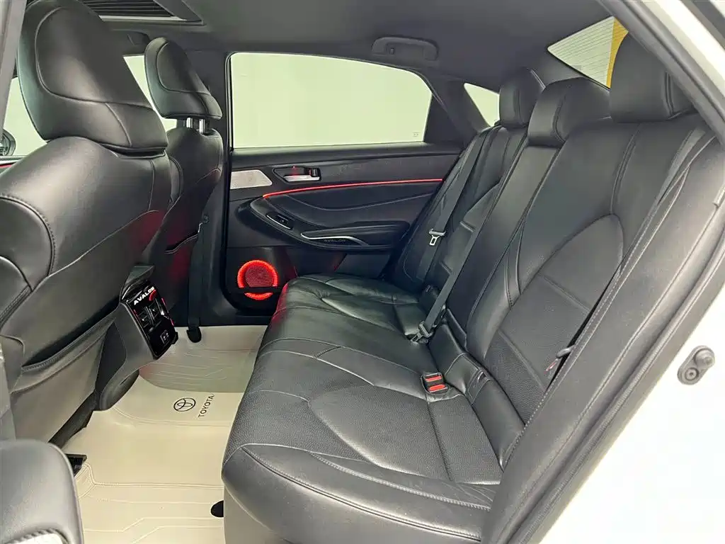 Avalon 2019 Hybrid 2.5L Luxury Edition China VI