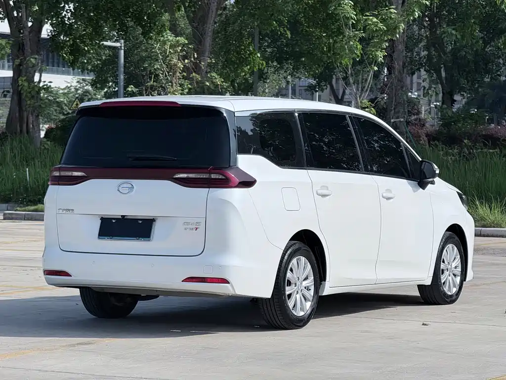 GAC Trumpchi M6 2019 270T Automatic Luxury Edition (7-Seater) China V
