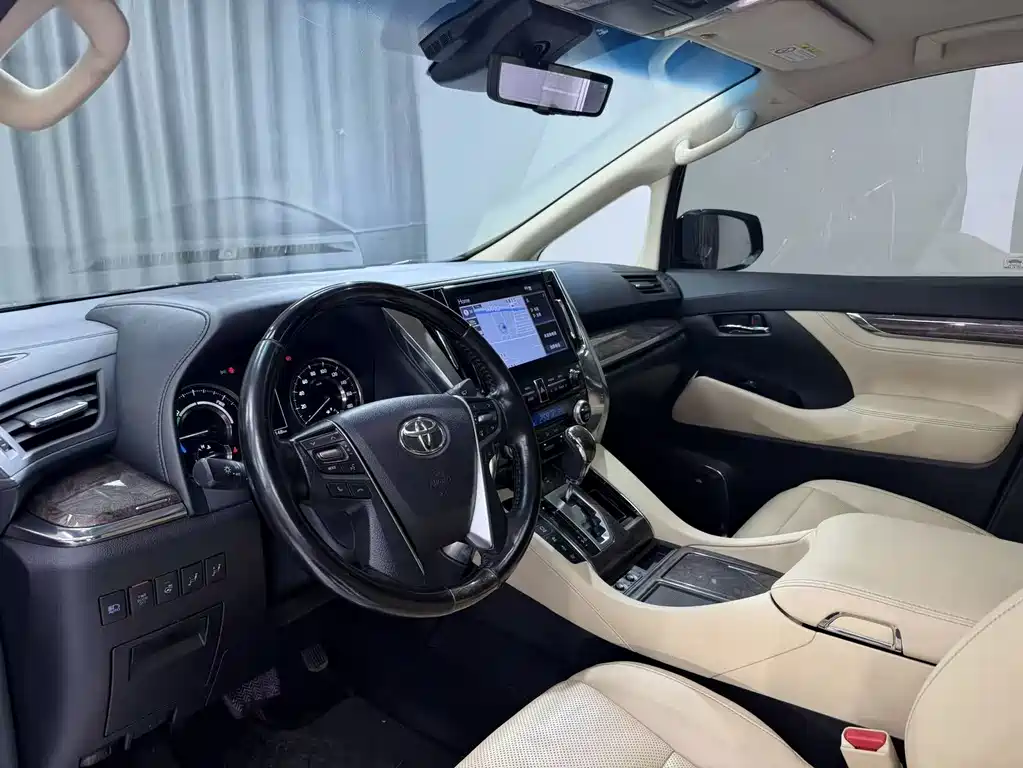 Alphard 2021 Hybrid 2.5L Premium Edition