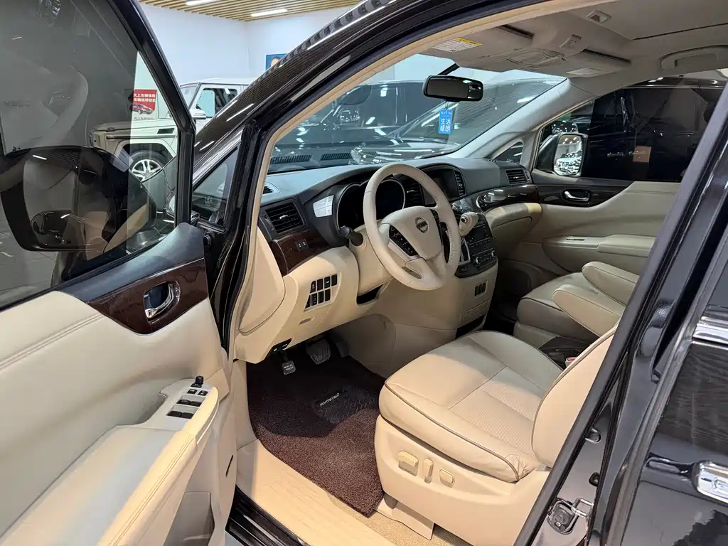 Nissan Quest 2015 3.5L SL