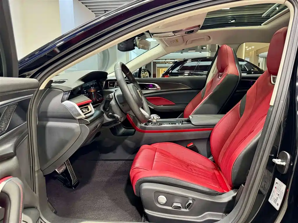 Hongqi H6 2023 2.0T Zhiyi Edition