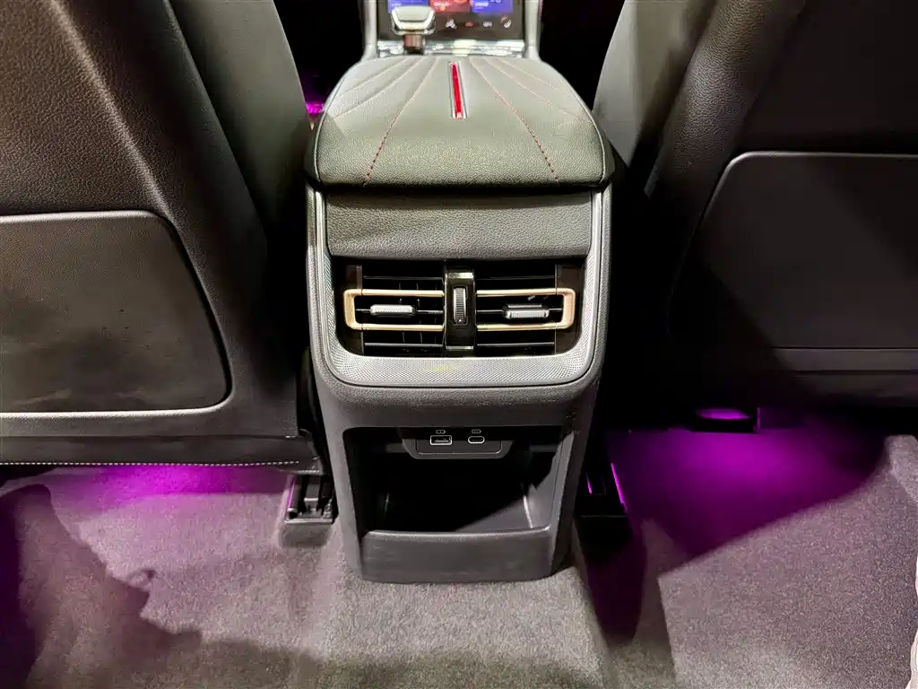 Hongqi H6 2023 2.0T Zhiyi Edition