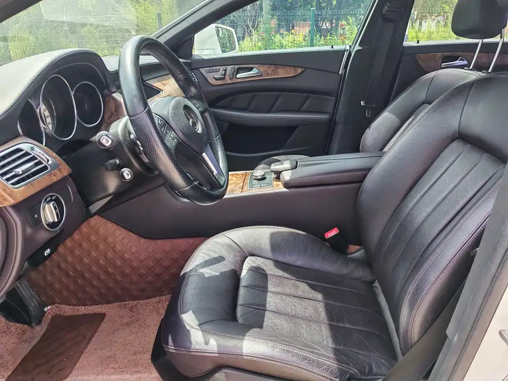 Mercedes-Benz CLS 350 CGI (2012)