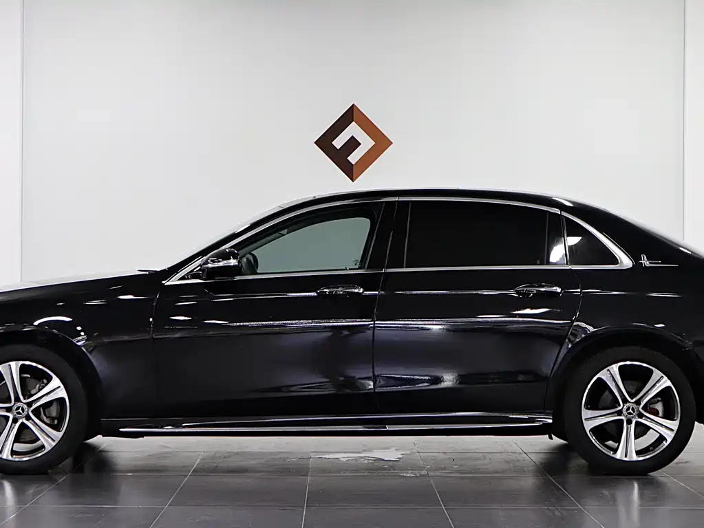 Mercedes-Benz E-Class 2019 E 260 L Sport