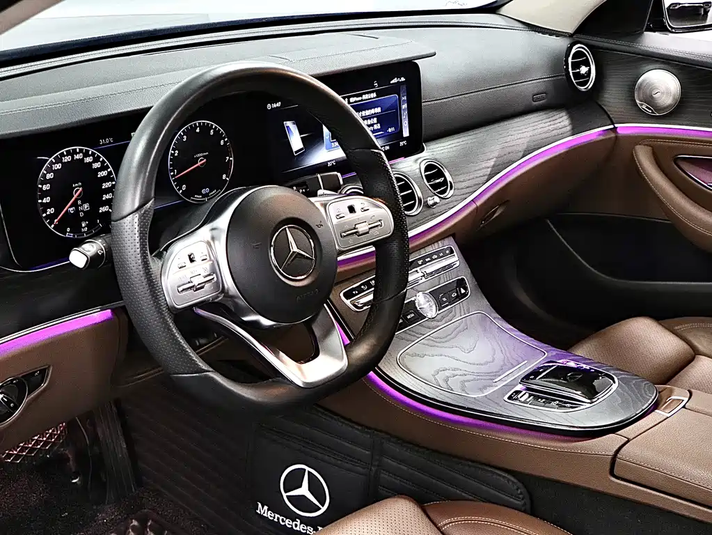 Mercedes-Benz E-Class 2019 E 260 L Sport