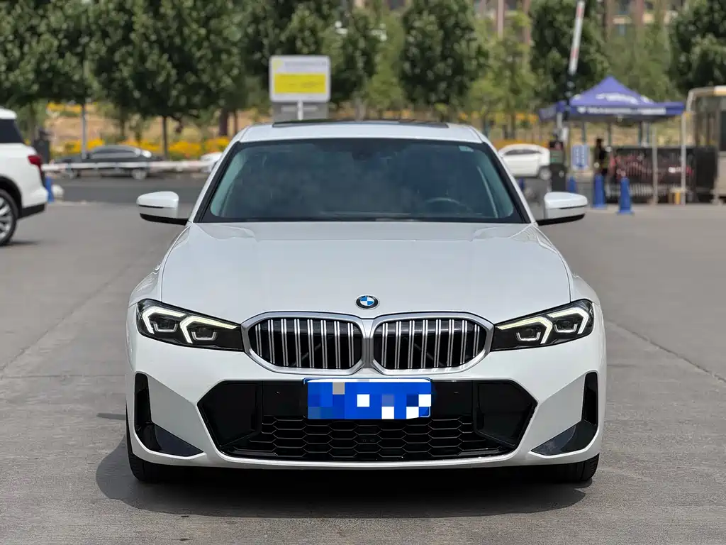 BMW 3 Series 2023 320Li M Sport Package - фото 2