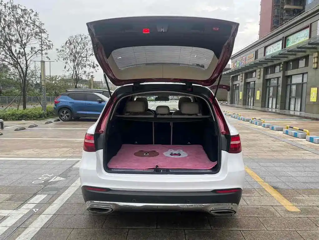 Mercedes-Benz GLC 260 4MATIC Luxury