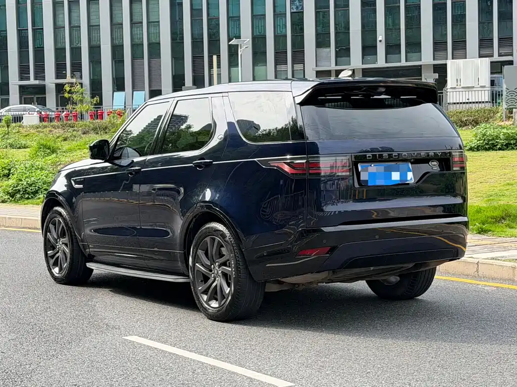 Land Rover Discovery 2021 360PS R-Dynamic S