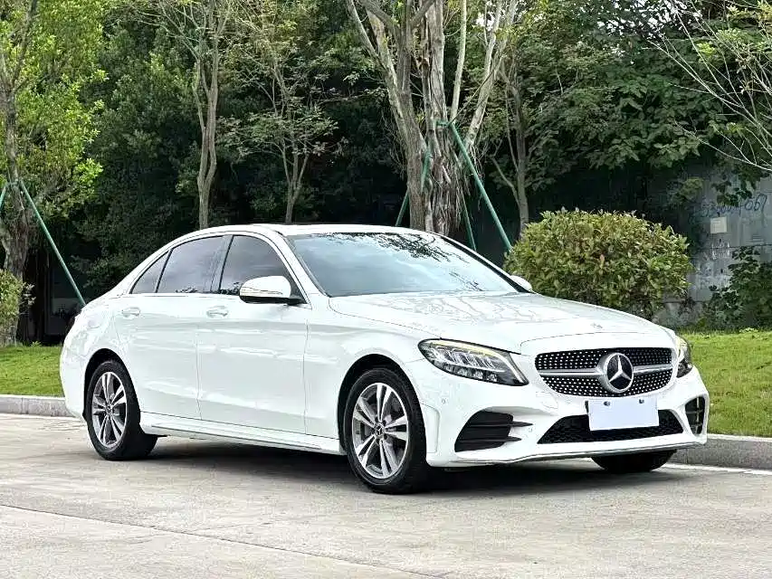 Mercedes-Benz C-Class 2017 C 200 L Sport