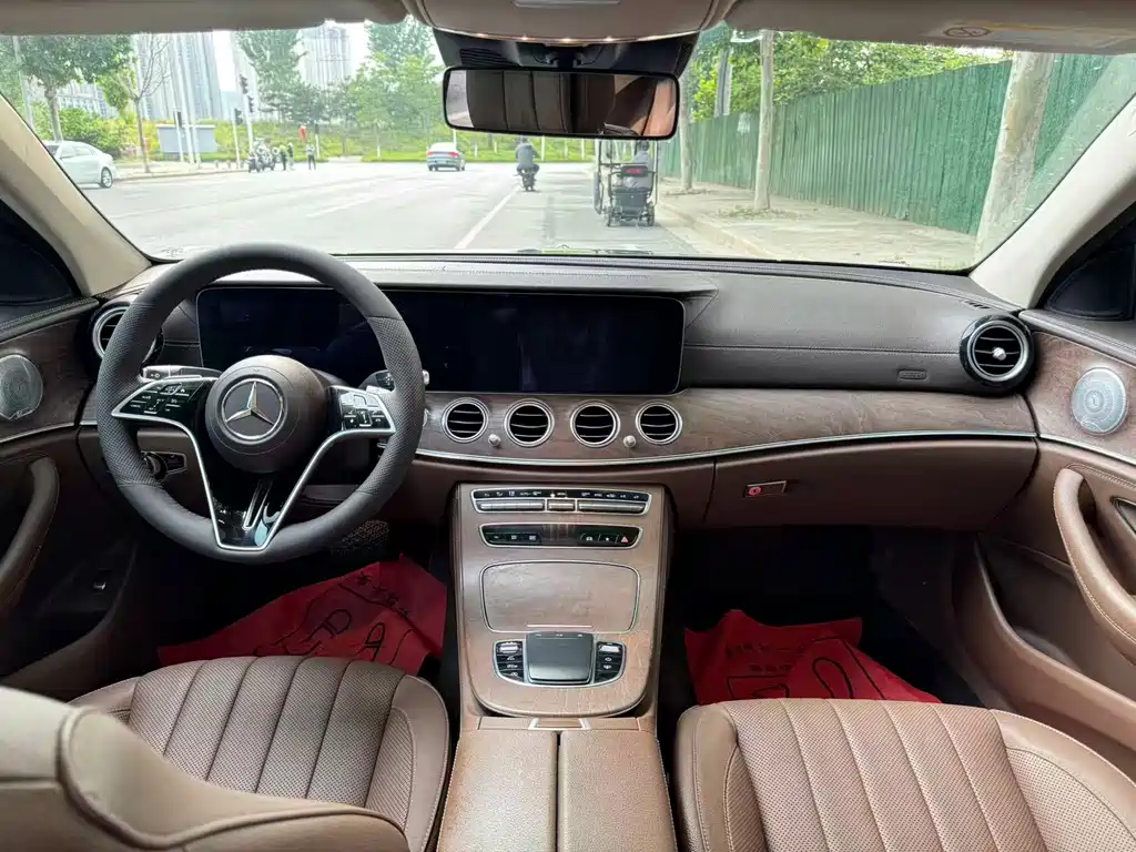 Mercedes-Benz E-Class 2021 E 300 L Prestige