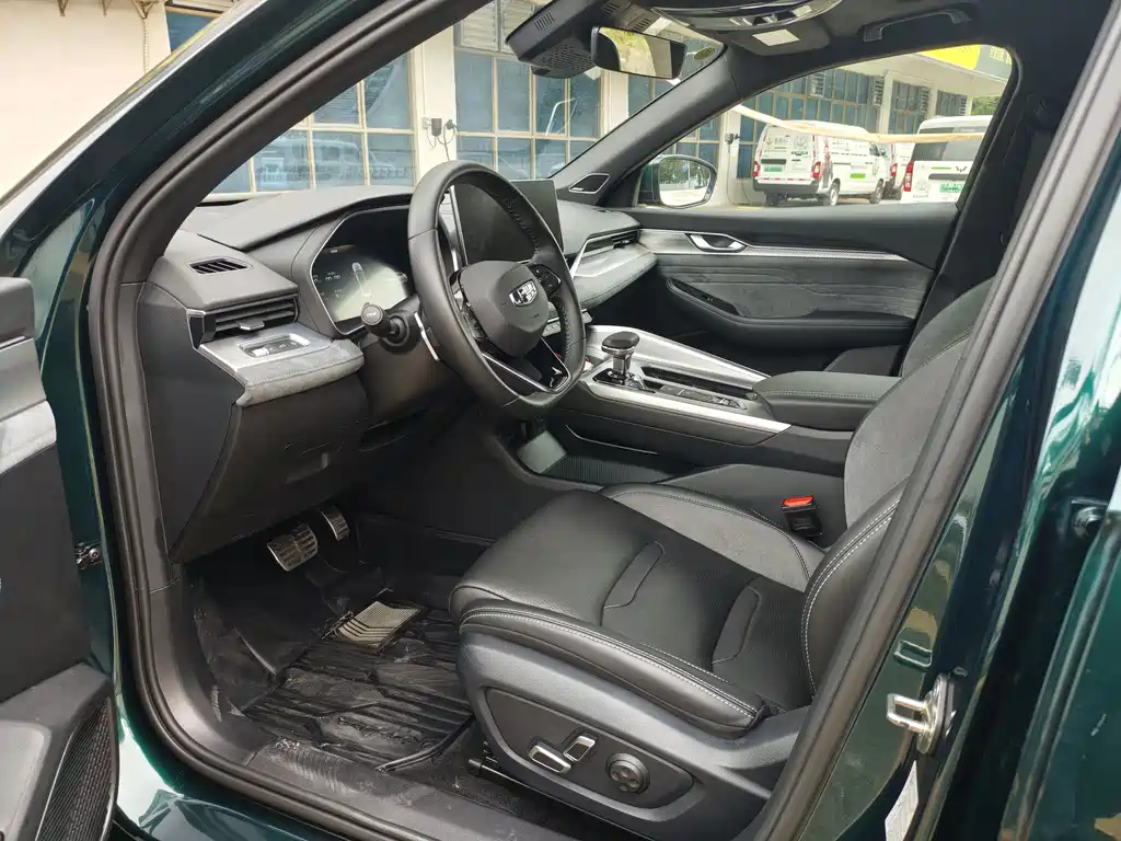 Geely Preface 2023 2.0TD Zhici Qinglu Edition
