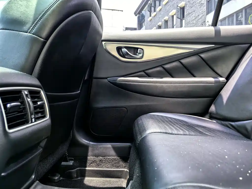 Infiniti Q50L 2018 2.0T Elite Sport Edition China VI