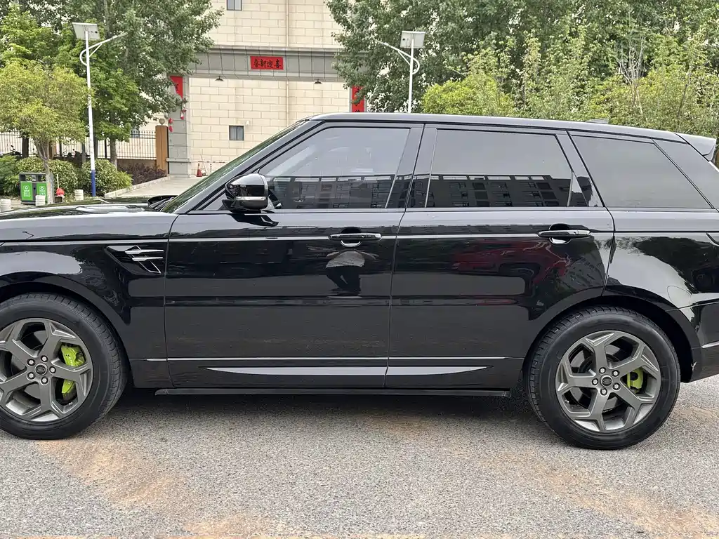 Range Rover Sport P400e HSE 2019