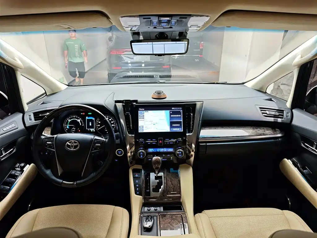 Alphard 2021 Hybrid 2.5L Premium Edition