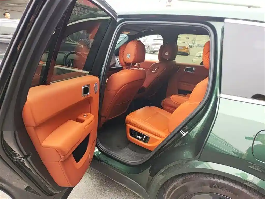Li Auto L8 2024 Pro