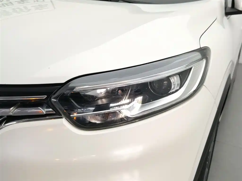 Kadjar 2017 2.0L 2WD Luxury Edition