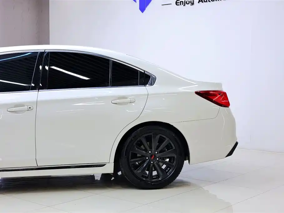 Subaru Legacy 2020 2.5i AWD Honor Edition EyeSight
