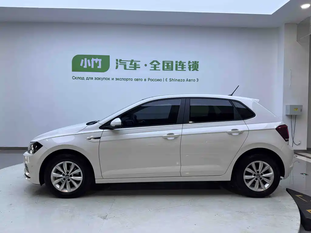 Volkswagen Polo 2021 Plus 1.5L Automatic Colorful Tech Edition