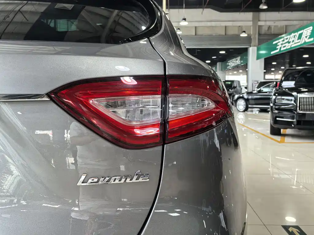 Maserati Levante 2018 3.0T Standard