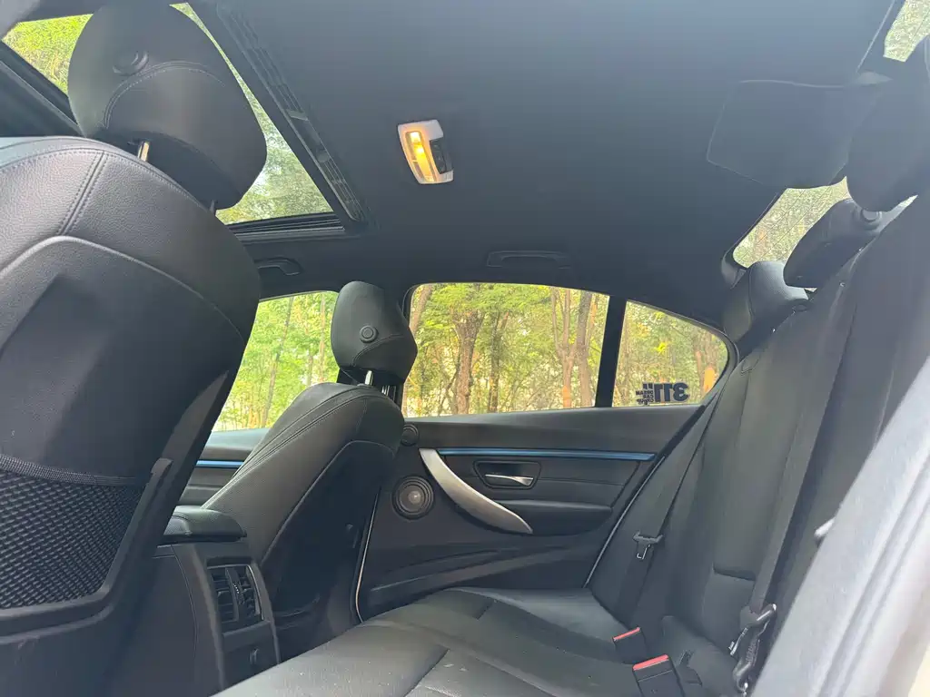 BMW 3 Series 2019 320i M Sport Package