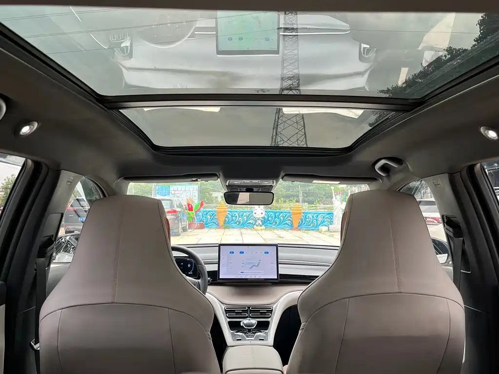 BYD Song Pro DM-i 2024