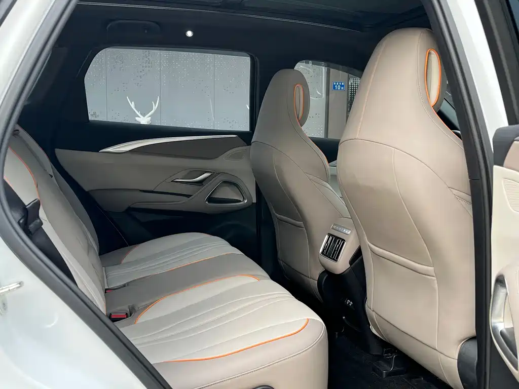 BYD Song Pro DM-i 2024