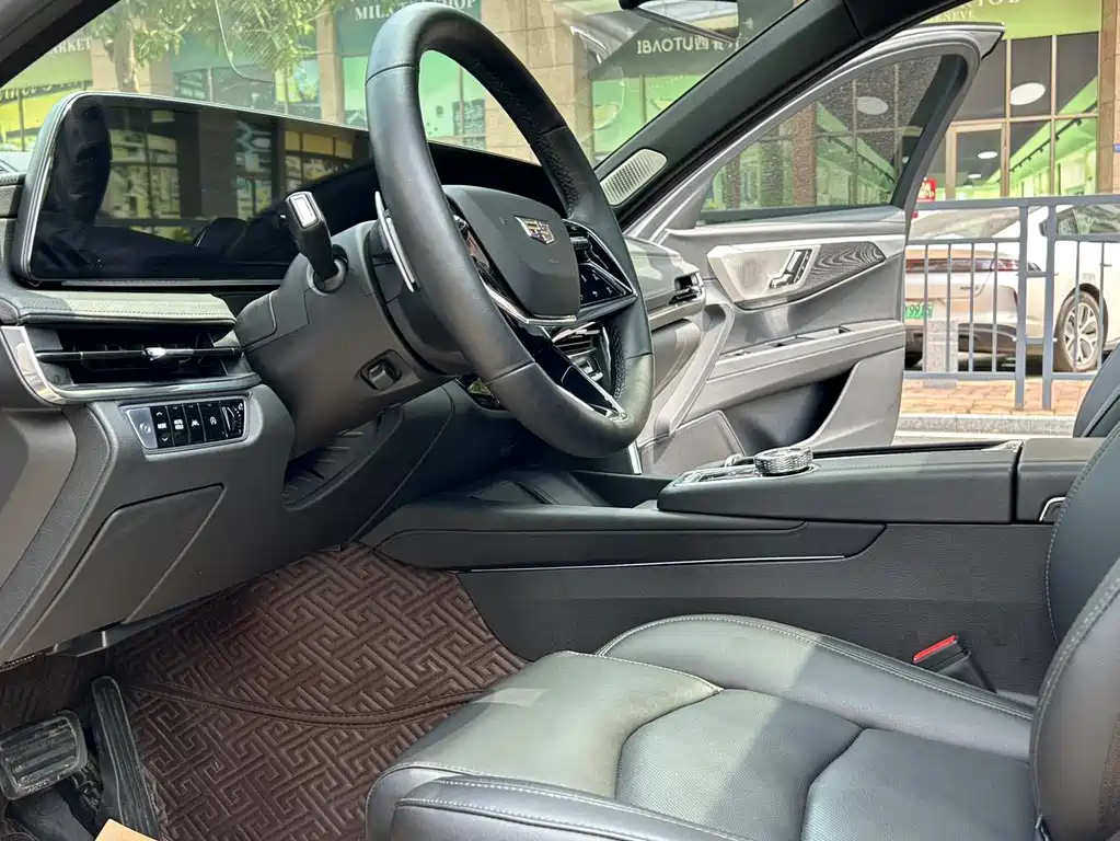 Cadillac CT6 2023 28T Luxury