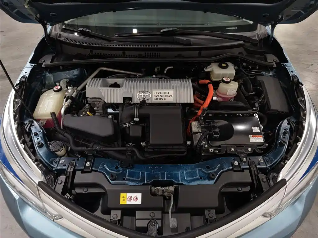 Corolla 2017 Facelift Hybrid 1.8L E-CVT Elite Edition