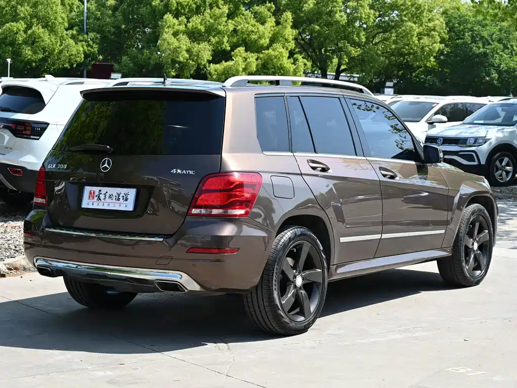 Mercedes-Benz GLK-Class 2013 GLK 300 4MATIC Dynamic Sunroof