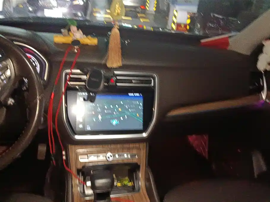 Roewe RX8 2019 30T AWD Flagship Edition