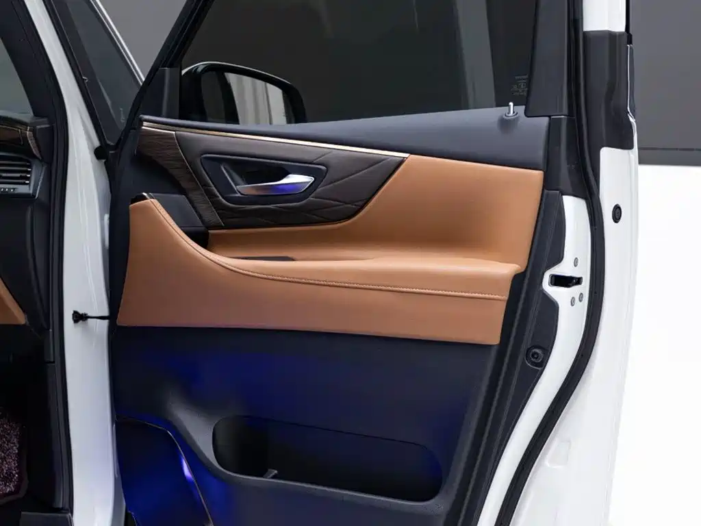 2024 Toyota Vellfire Crown Hybrid 2.5L Supreme Executive Edition