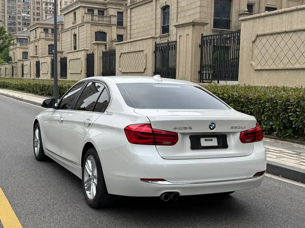 BMW 3 Series 2017 model 320Li Fashion