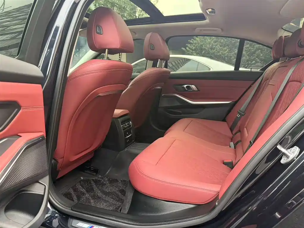 BMW 3 Series 2025 325Li M Sport Package